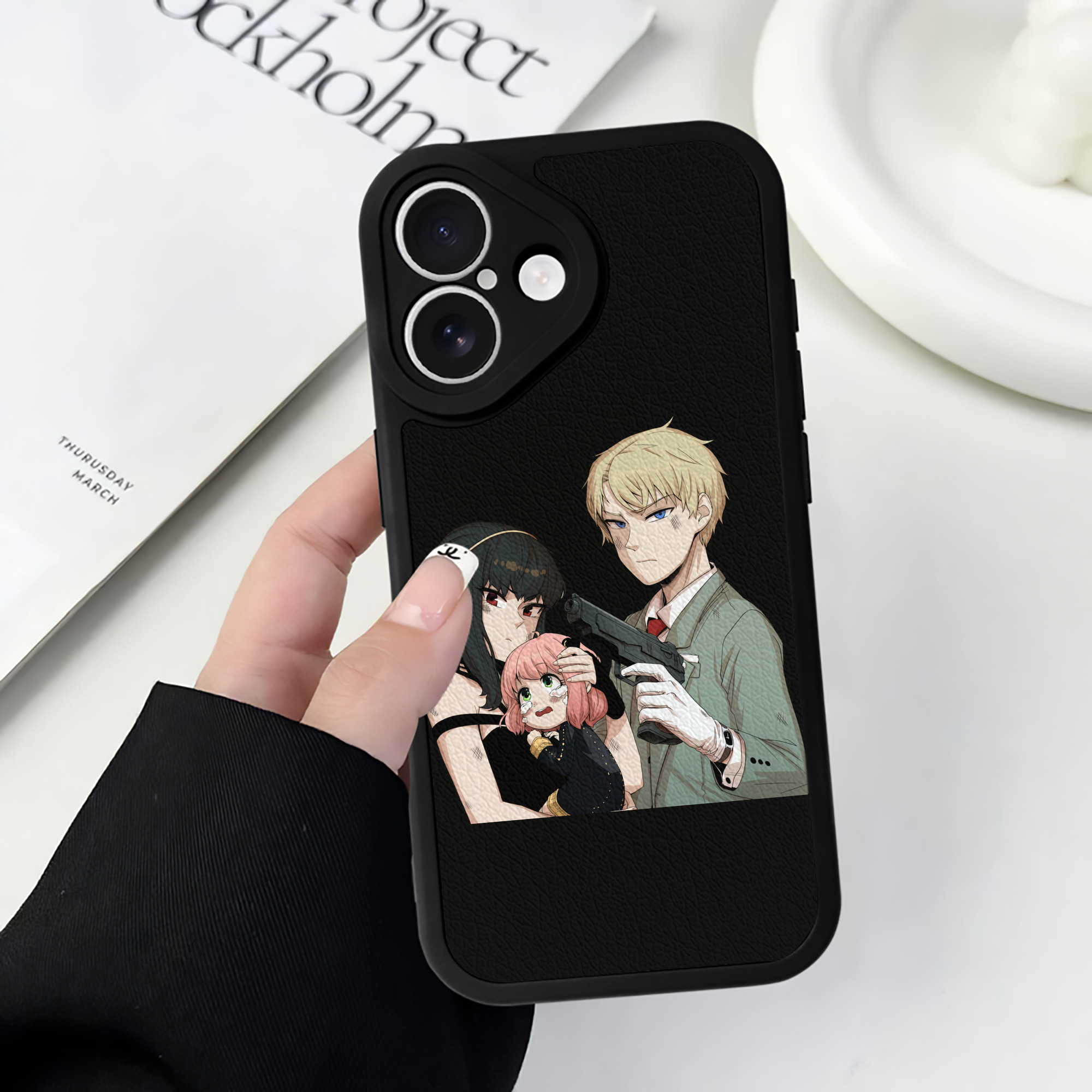 （画像用） SPY×FAMILY间谍家家酒 【iPhone 16シリーズ対応】シリコンスマホケース（レザー調） 材質：シリコン